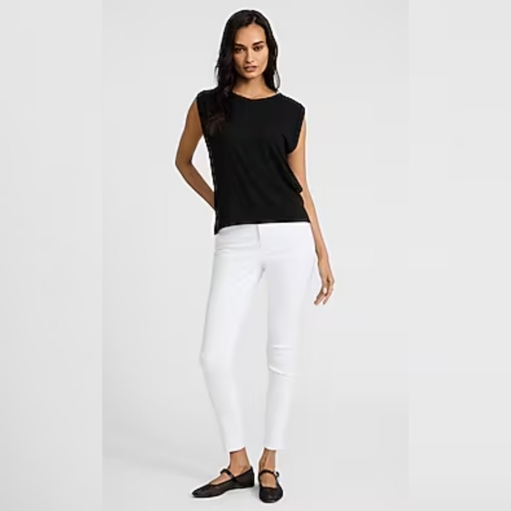 EXPRESS // ultra-flattering white skinny high rise waist stretch denim jeans